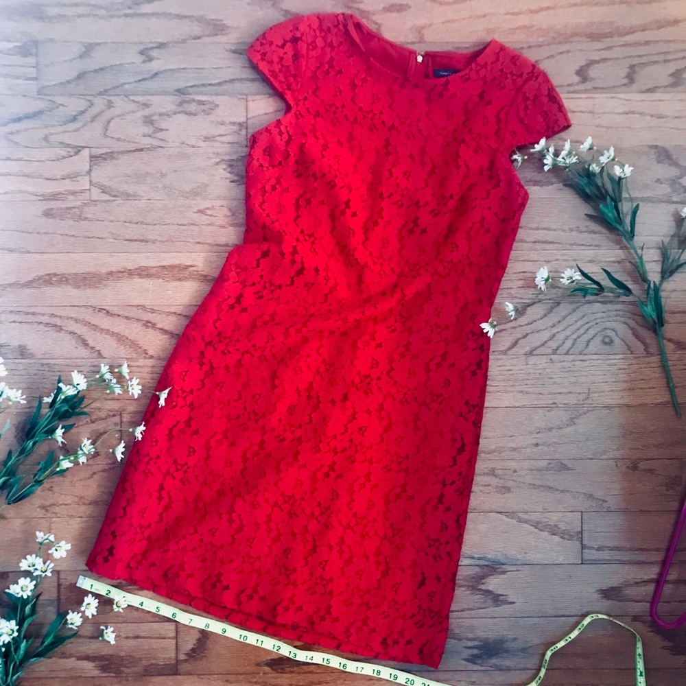 Tommy Hilfiger Floral Lace Shift Dress